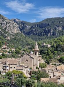 553031309_1888670635035059_3427228069231103054_n